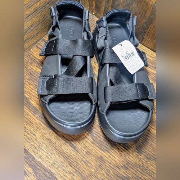 Ugg Sandals Men\'s Size 9 Stratus Black Strappy Water Summer Shoes 1153078 main image 6